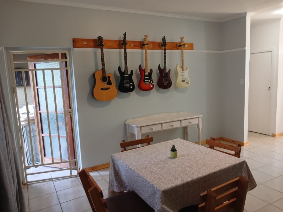 2 Bedroom Property for Sale in Wilgehof Free State